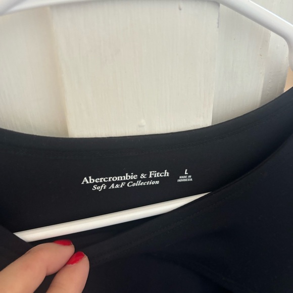 NWOT Abercrombie Body Suit - Large - Picture 3 of 5